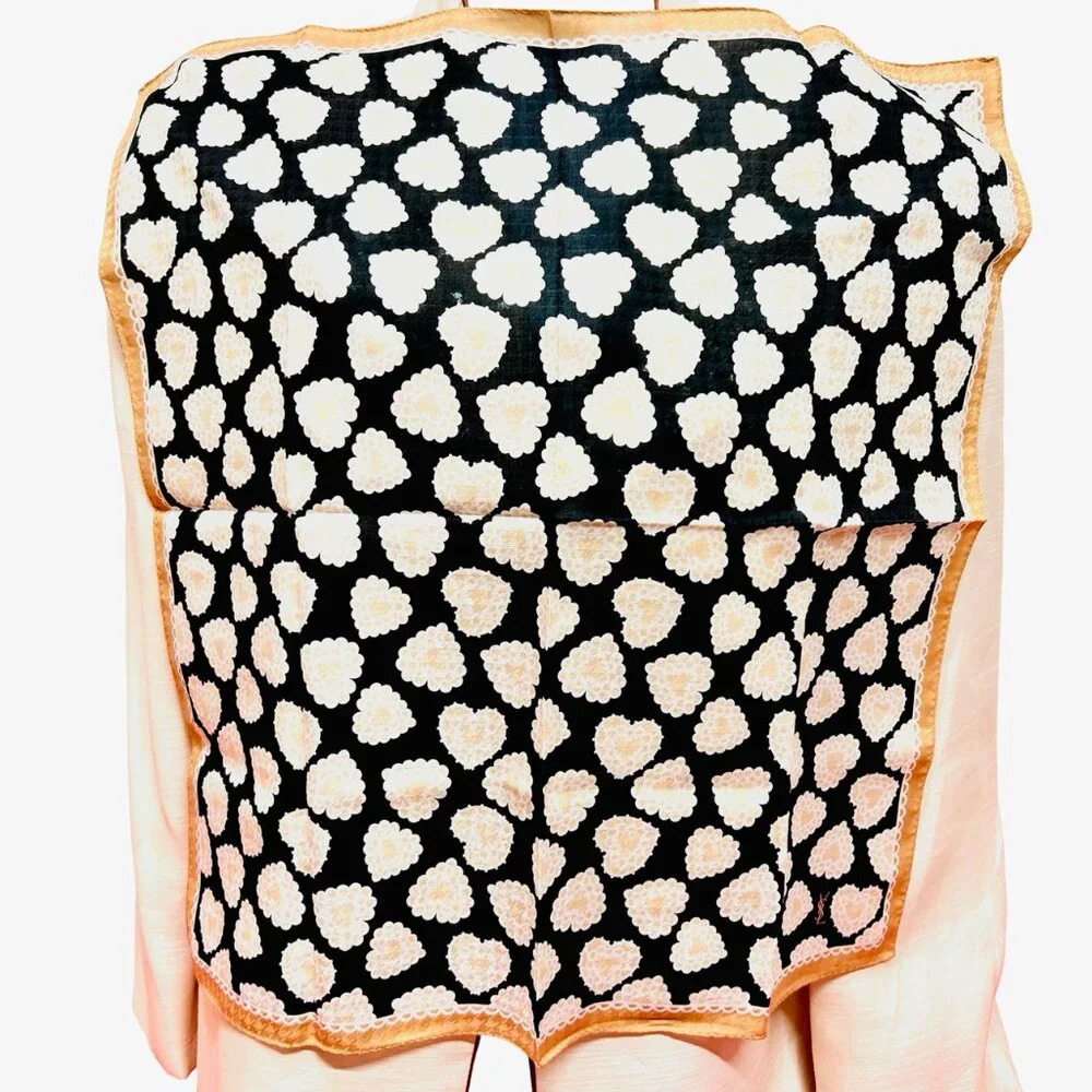 New Tag On  Yves Saint Laurent  Scarf Cotton & Silk 22.5" Beige Black Heart  (63 - Picture 8 of 10
